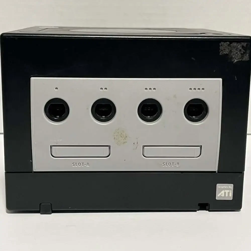 Nintendo GameCube DOL-001 Black Console Turn on Won’t Read Discs